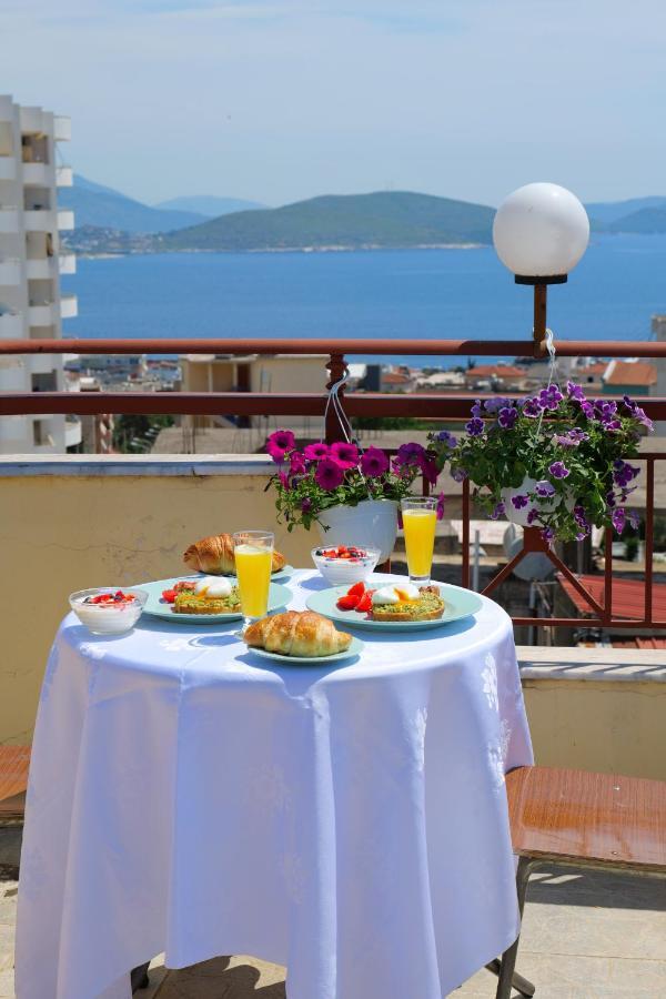 Eden Hotel Sarandë Exteriör bild