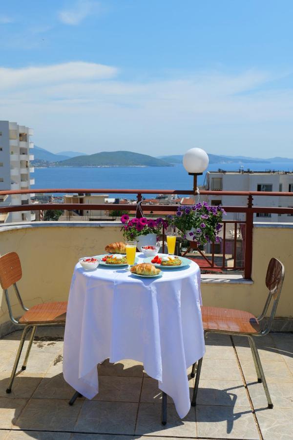Eden Hotel Sarandë Exteriör bild